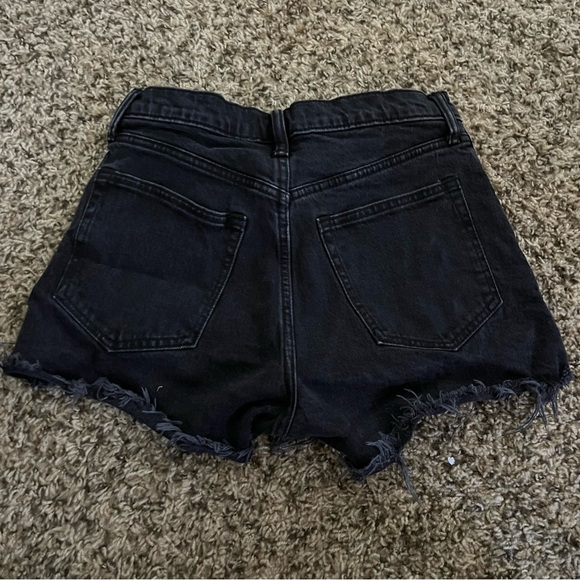 Abercrombie Relaxed Cutoff Short High Rise - Picture 2 of 4
